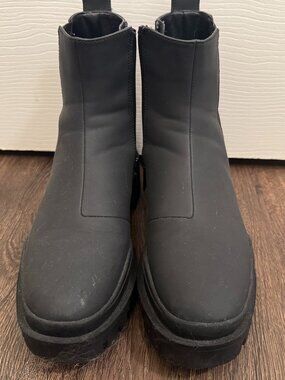 Vionic Waterproof Lug Sole Boots